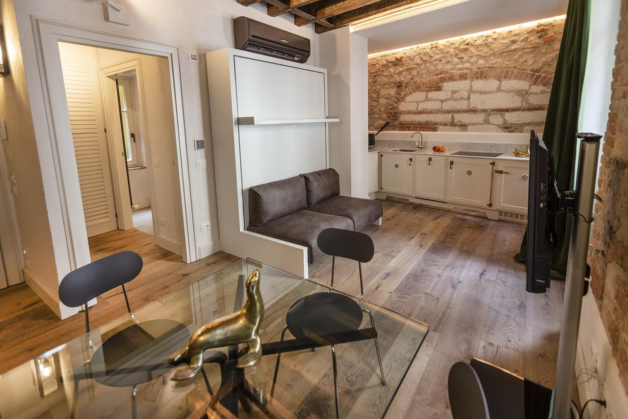 דירות ורונה Residenza Palazzo Brenzoni מראה חיצוני תמונה